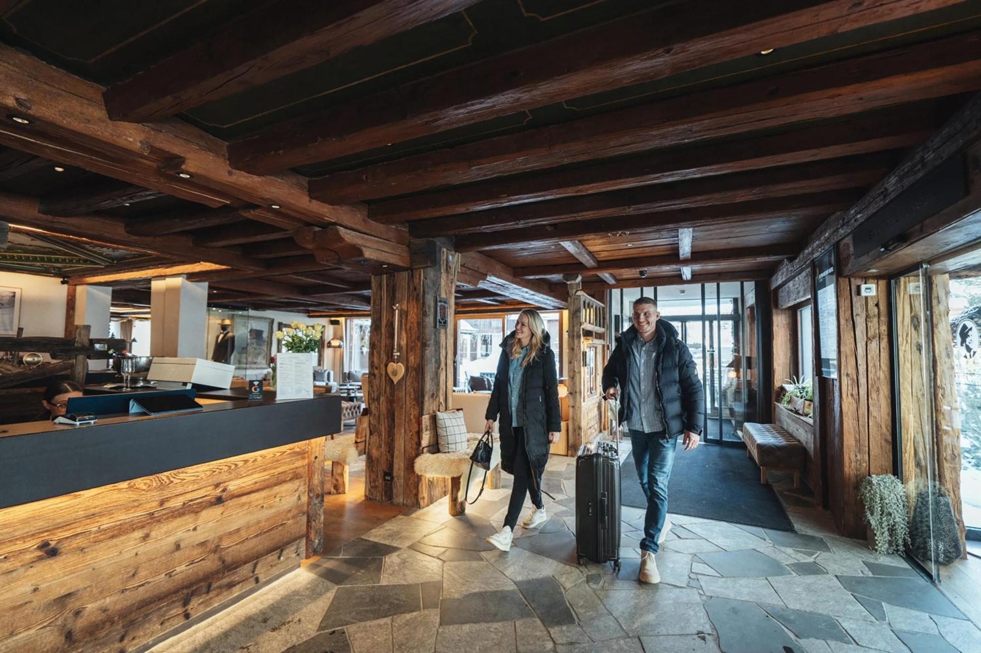 Zermatt Budget Rooms Ngoại thất bức ảnh