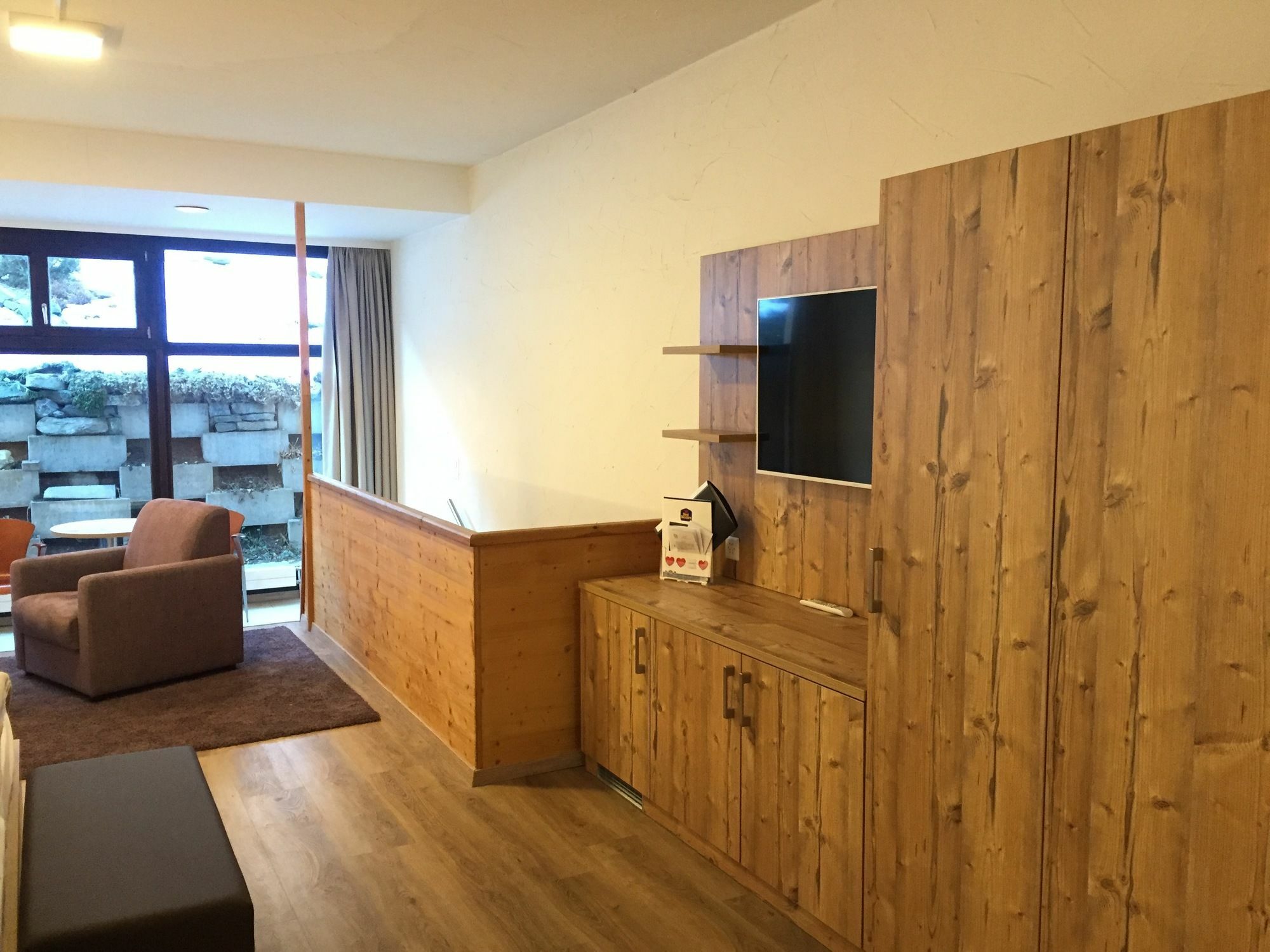 Zermatt Budget Rooms Ngoại thất bức ảnh